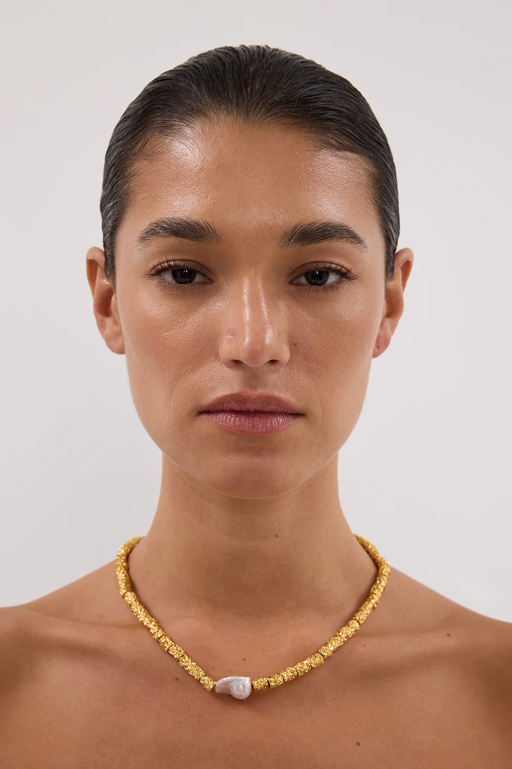 AMBER SCEATS LIORA NECKLACE GOLD - Image 2