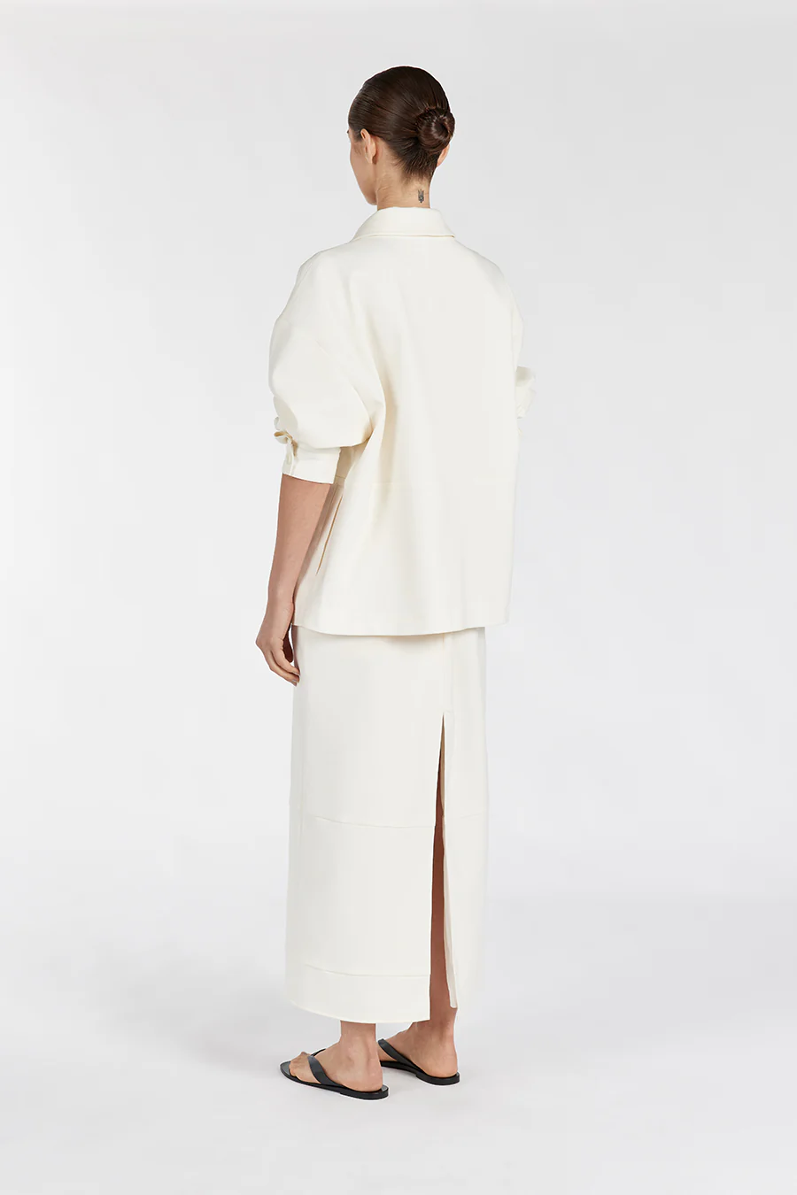 JAC CREAM LONGLINE TRUCKER - Image 4