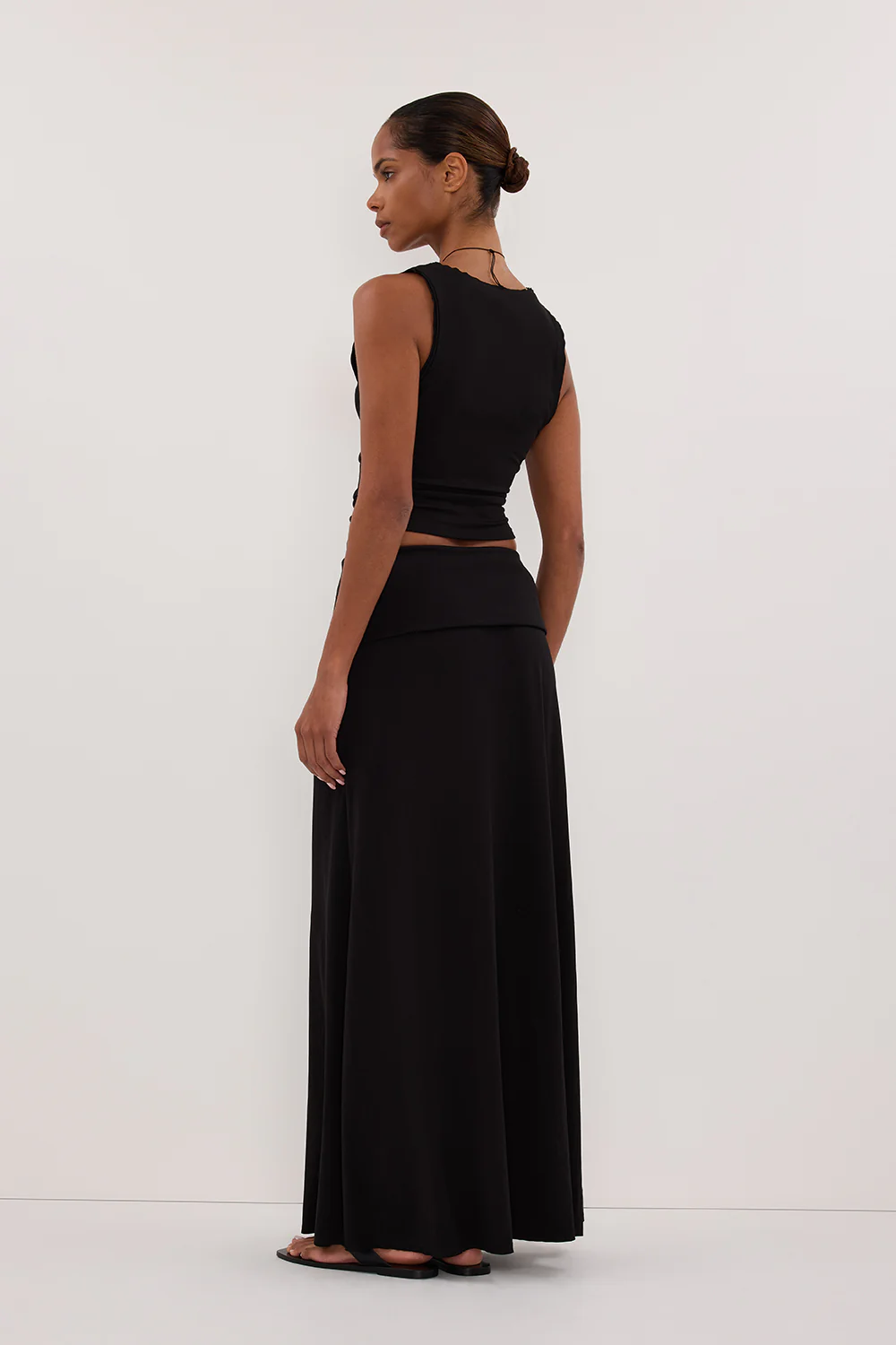 JULIE BLACK MODAL BLEND SLEEVELESS TANK - Image 4