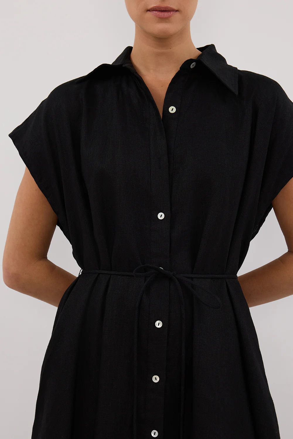 LANA BLACK LINEN MIDI SHIRT DRESS - Image 5