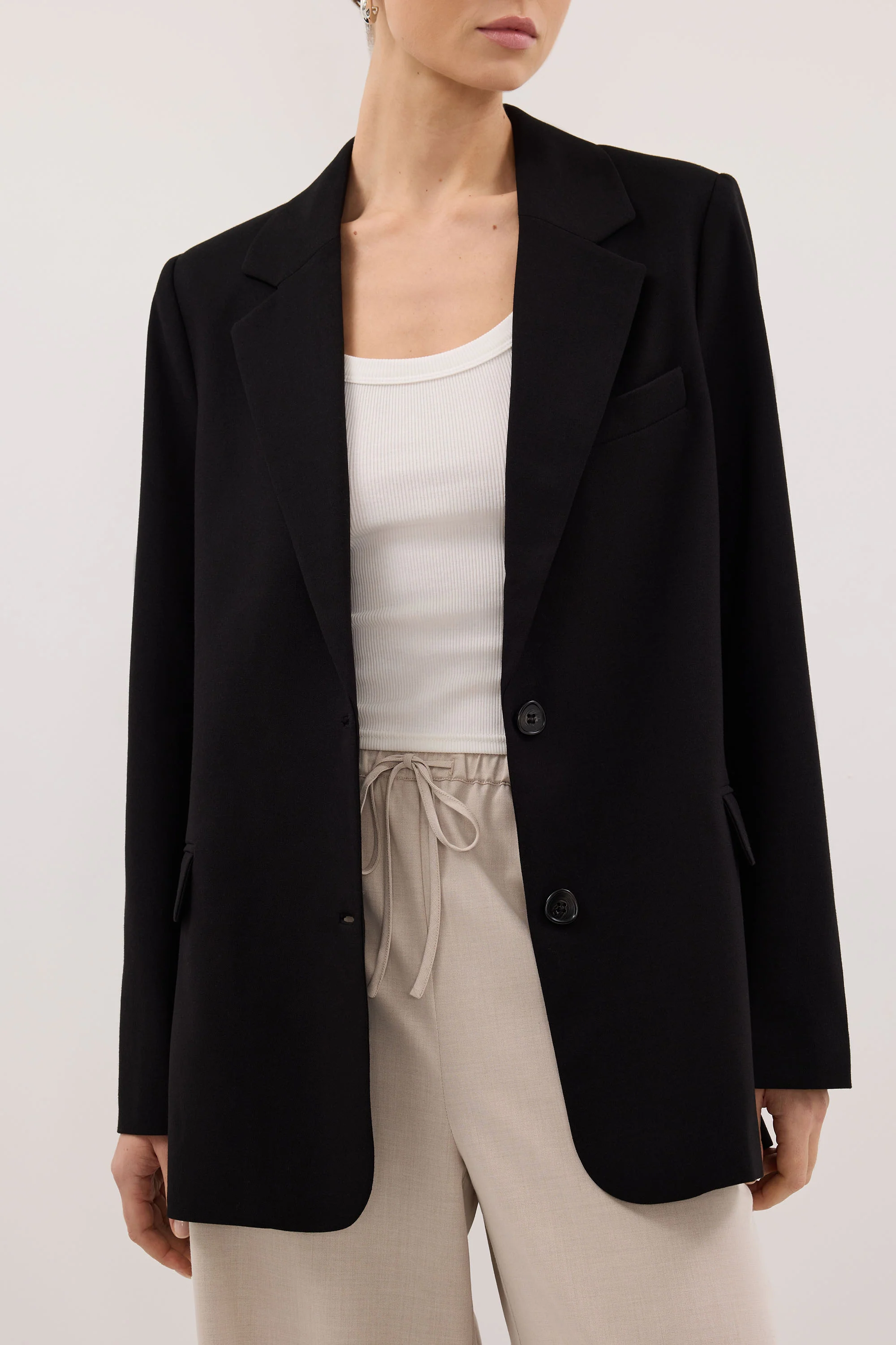 LIZA BLACK OVERSIZED BLAZER - Image 5
