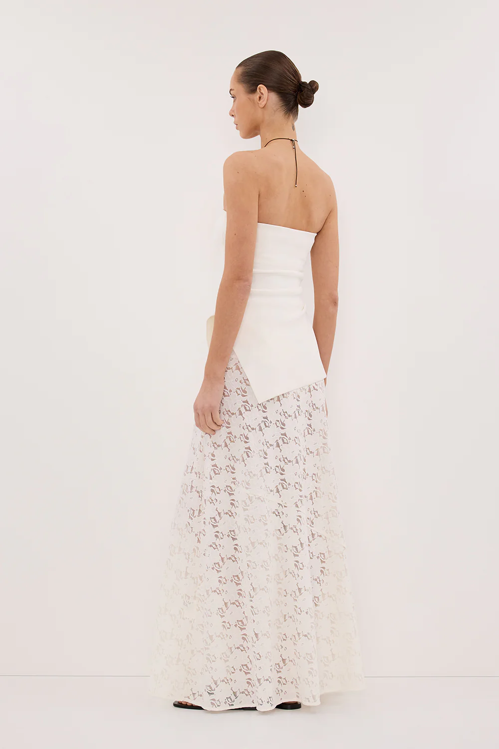 LOULA WHITE LACE MAXI SKIRT - Image 4