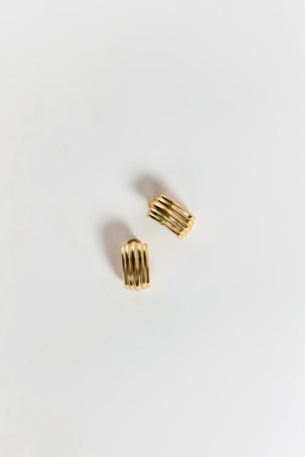 MÉGA WATERFALL LARGE GOLD EARRING