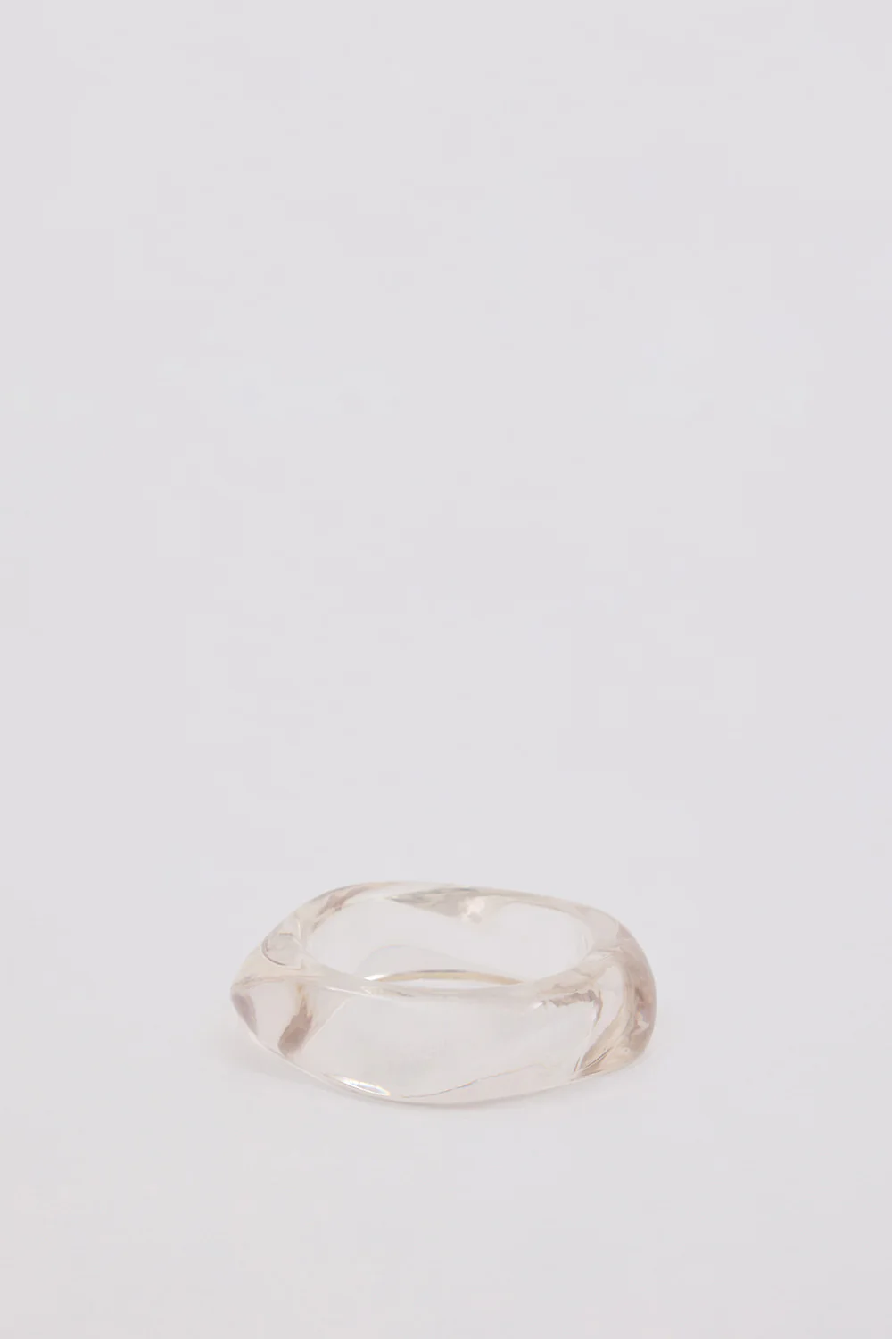 NOAH THE LABEL CLEAR RESIN BANGLE