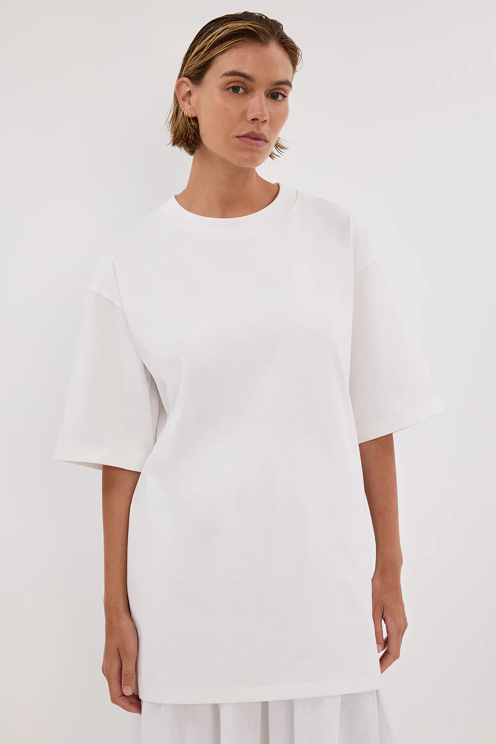 NOAH WHITE LONGLINE TEE - Image 2
