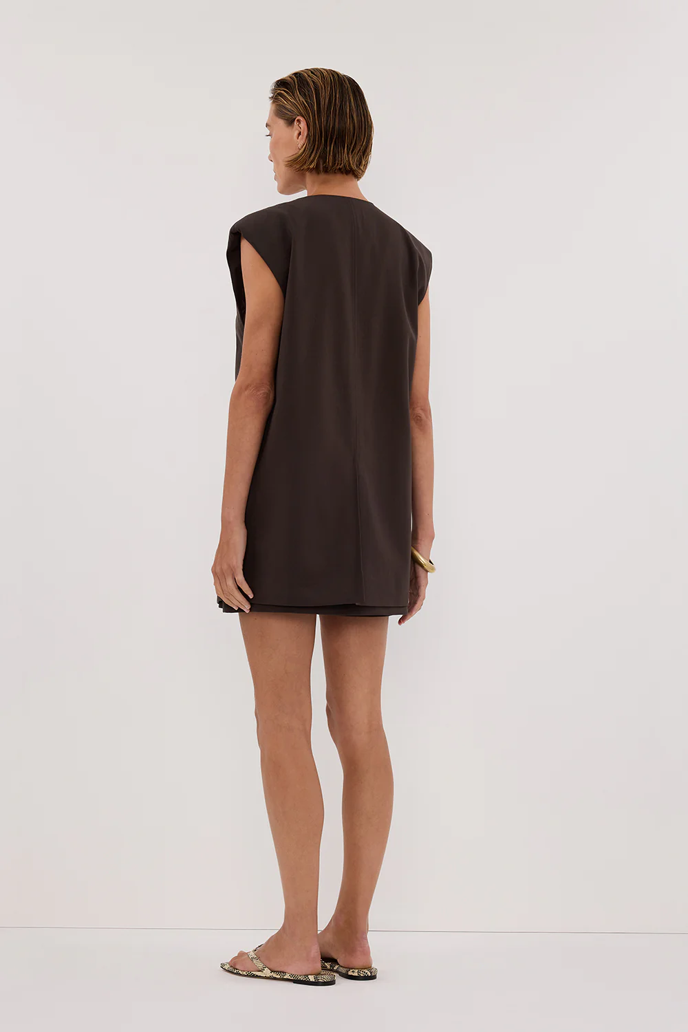 OLIVER BITTER CHOC OVERSIZED VEST - Image 5