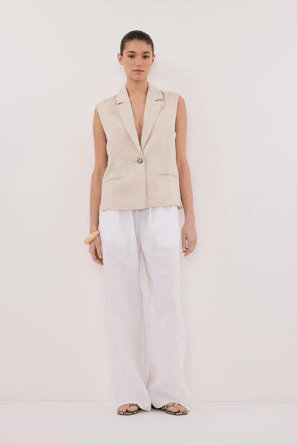 SELAH NATURAL LINEN SLEEVELESS VEST